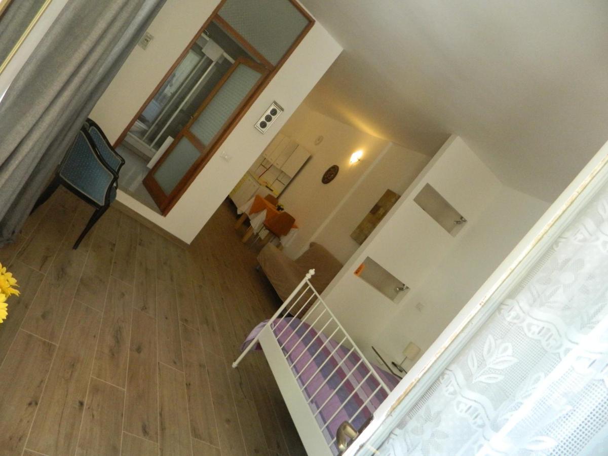 Vecchia Riva Aparthotel Εξωτερικό φωτογραφία